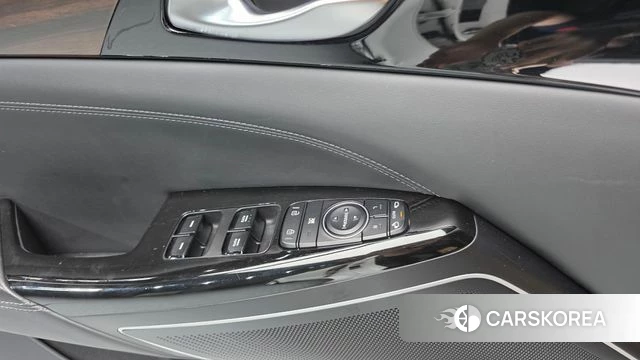 Kia Come New K7 2018 Белый из Кореи, фото 2