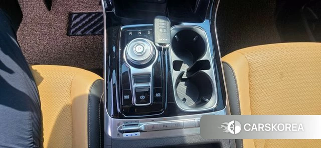 Kia Carnival 4th generation 2023 Белый из Кореи, фото 2