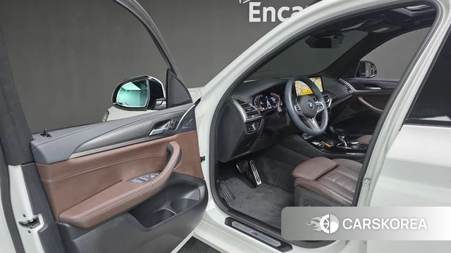 BMW X3 (G01) 2024 Белый из Кореи, фото 2