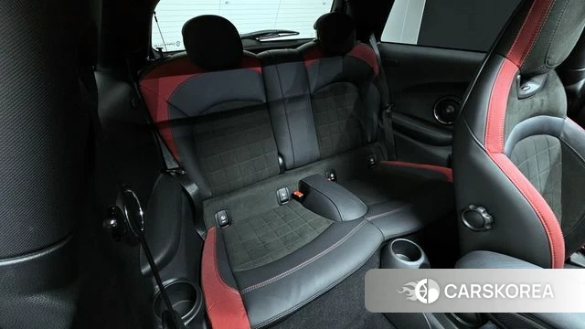 Mini Cooper S 2019 Зеленый из Кореи, фото 2