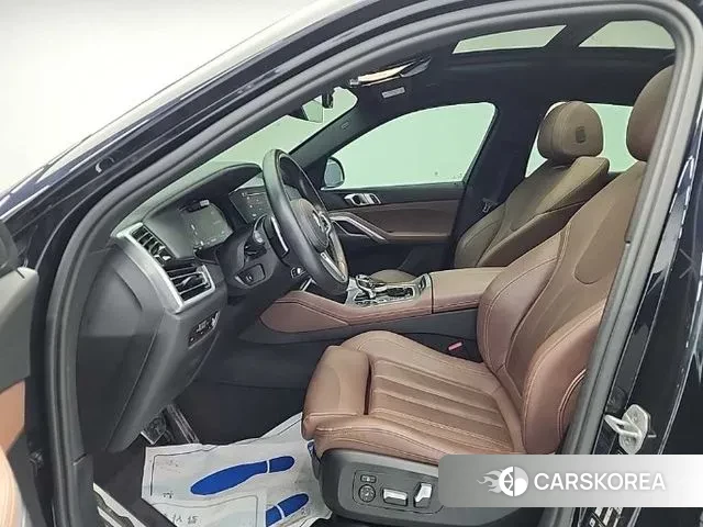 BMW X6 (G06) 2022 Черный из Кореи, фото 2