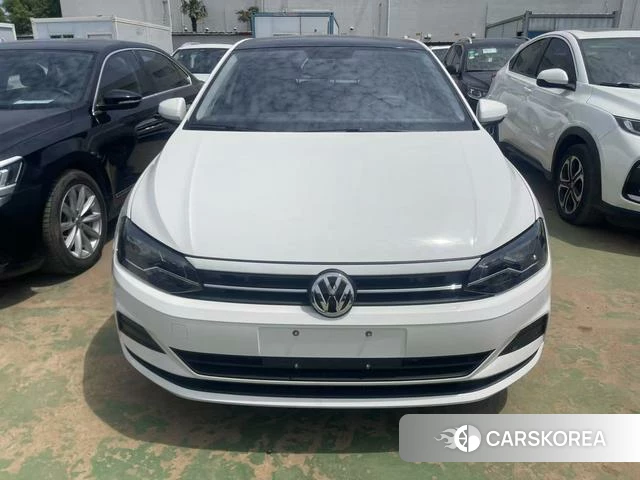 Volkswagen Polo 2021 Белый из Китая, фото 2
