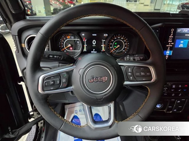 Jeep Wrangler (JL) 2024 Черный из Кореи, фото 2