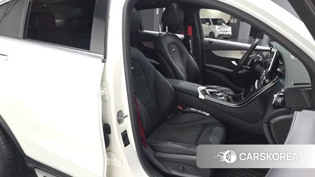 Mercedes-Benz GLC-Class X253 2019 Белый из Кореи, фото 2