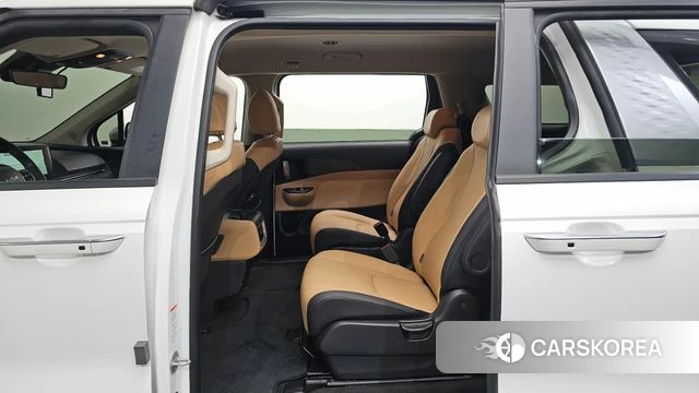 Kia Carnival 4th generation 2022 Белый из Кореи, фото 2