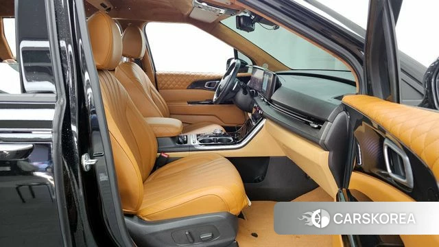 Kia Carnival 4th generation 2022 Черный из Кореи, фото 2