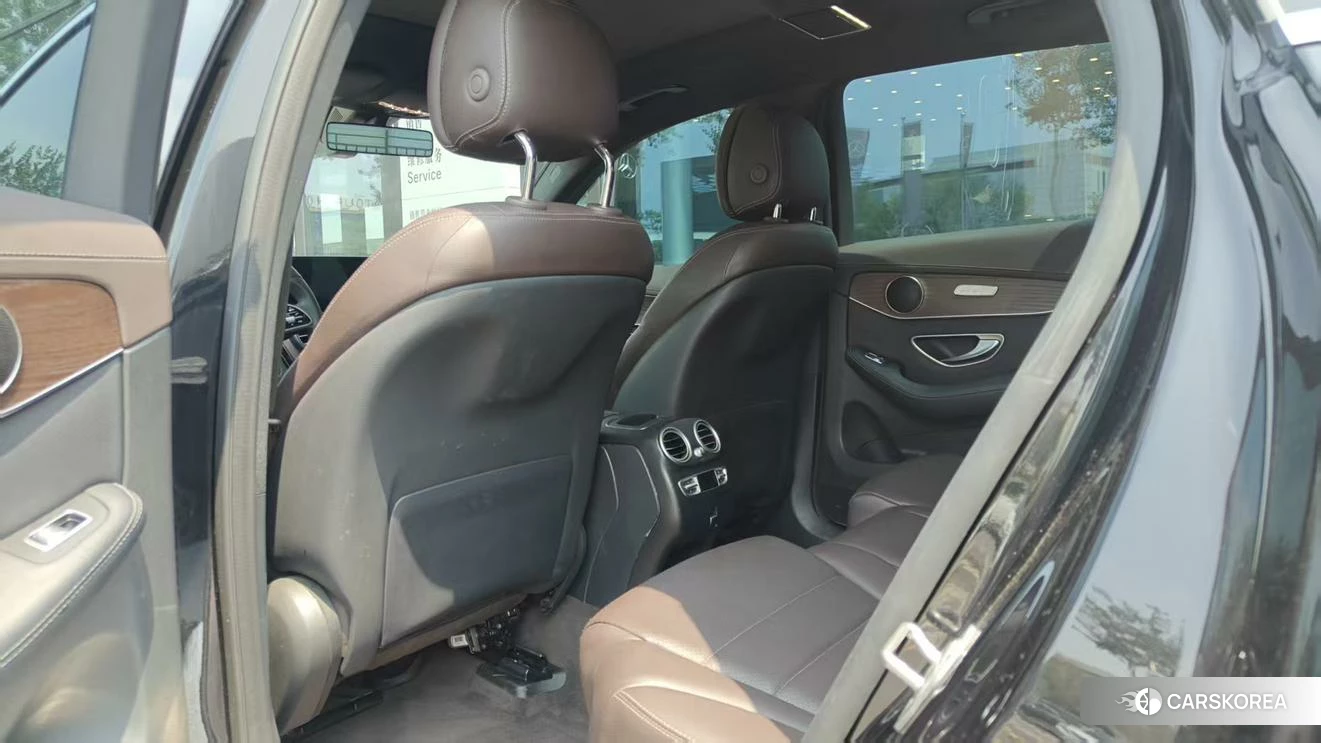 Mercedes-Benz GLC 2022 Черный из Китая, фото 2