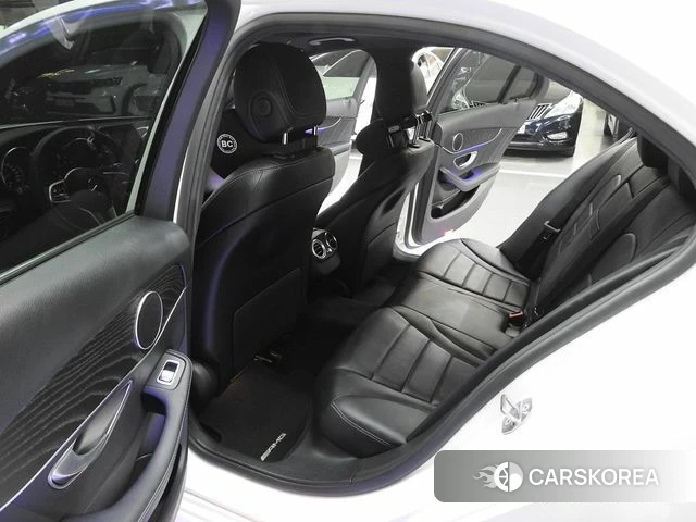Mercedes-Benz C-Class W205 2019 Белый из Кореи, фото 2