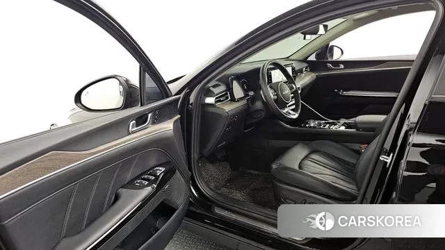 Kia K5 3rd generation 2021 Черный из Кореи, фото 2