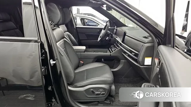 Hyundai Santa Fe (MX5) 2024 Черный из Кореи, фото 2