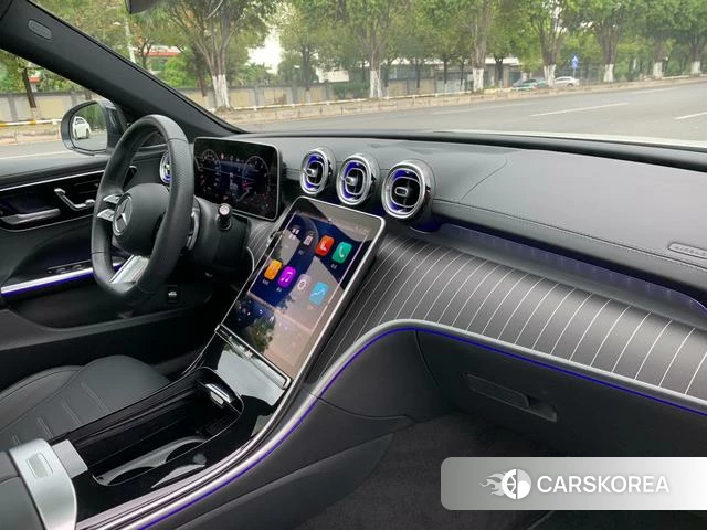Mercedes-Benz Class C 2024 Белый из Китая, фото 2