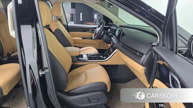 Kia Carnival 4th generation 2022 Черный из Кореи, фото 2