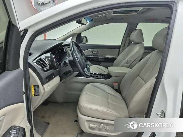 Kia The New Carnival 2019 Белый из Кореи, фото 2