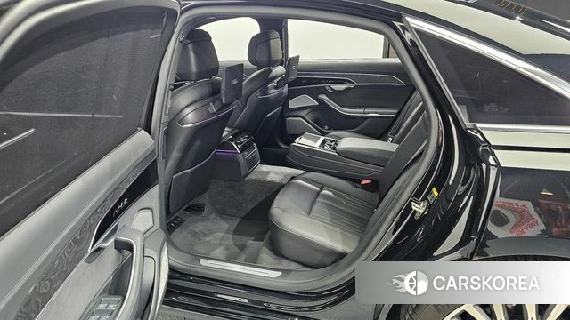 Audi A8 (D5) 2023 Черный из Кореи, фото 2