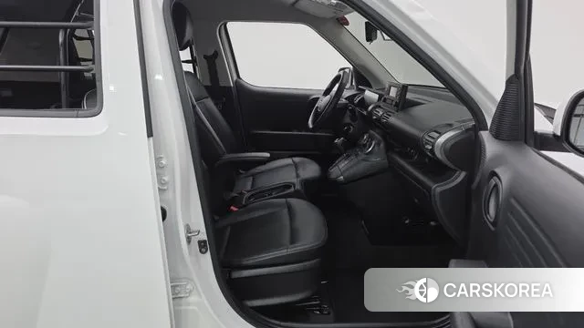 Hyundai Casper 2022 Белый из Кореи, фото 2