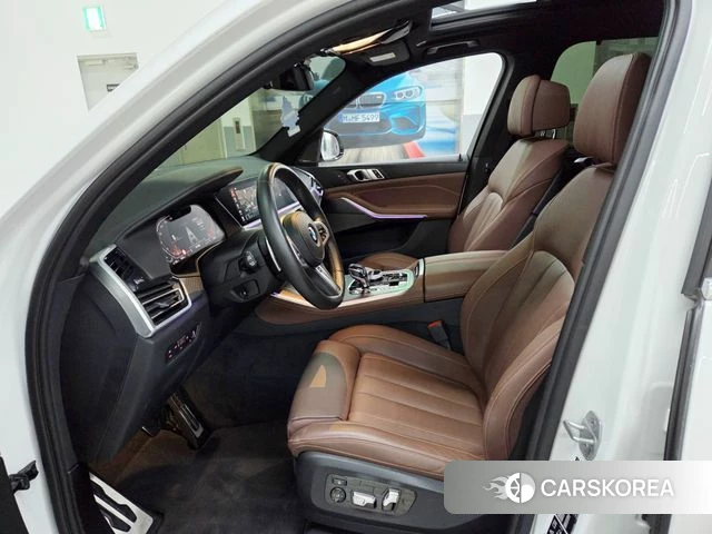 BMW X5 (G05) 2021 Белый из Кореи, фото 2