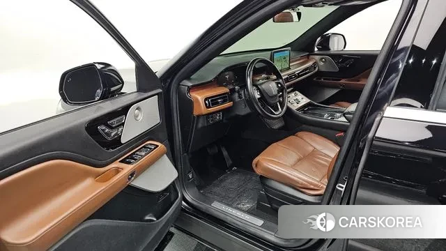 Lincoln Aviator 2nd generation 2020 Черный из Кореи, фото 2