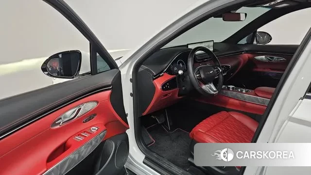 Genesis GV70 2024 Белый из Кореи, фото 2