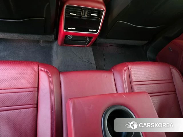 Porsche Cayenne (PO536) 2022 Черный из Кореи, фото 2
