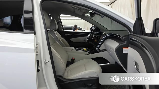 Hyundai Tucson Hybrid (NX4) 2020 Белый из Кореи, фото 2