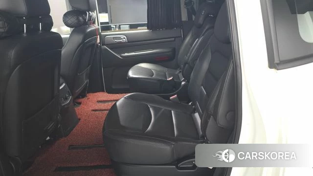 Ssangyong Korando Turismo 2018 Белый из Кореи, фото 2