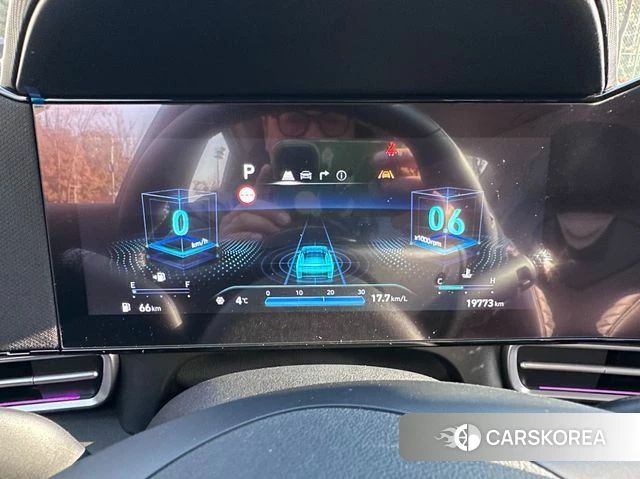 Hyundai The New Avante (CN7) 2025 Серебристо-серый из Кореи, фото 2