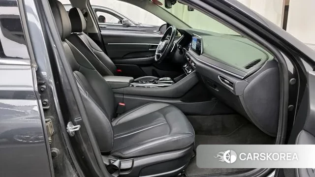 Hyundai Sonata (DN8) 2022 Серый из Кореи, фото 2