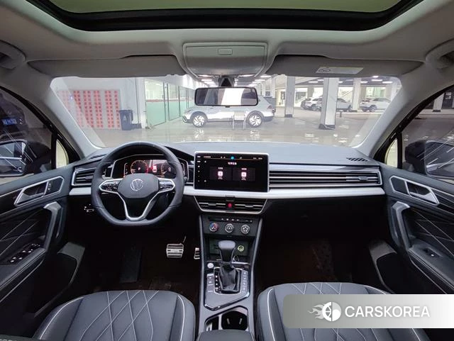 Volkswagen Tiguan L 2022 Черный из Китая, фото 2