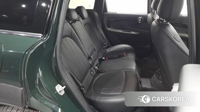 Mini Cooper S Countryman 2023 Темно-зеленый из Кореи, фото 2