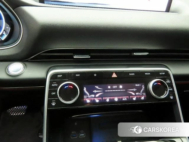 Genesis GV80 2021 Серый из Кореи, фото 2