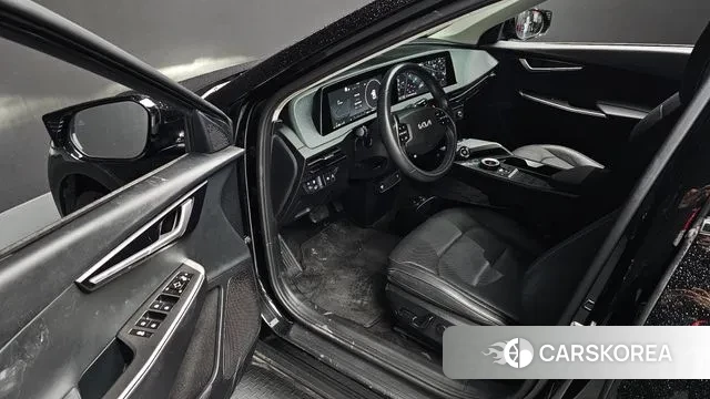 Kia EV6 2021 Черный из Кореи, фото 2