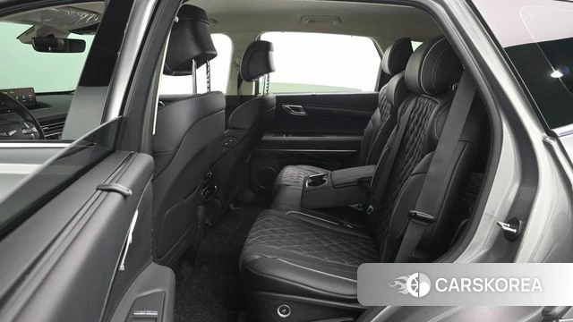 Genesis GV80 2023 Серебристо-серый из Кореи, фото 2