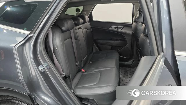 Kia Sportage 5th Generation Hybrid 2024 Серый из Кореи, фото 2