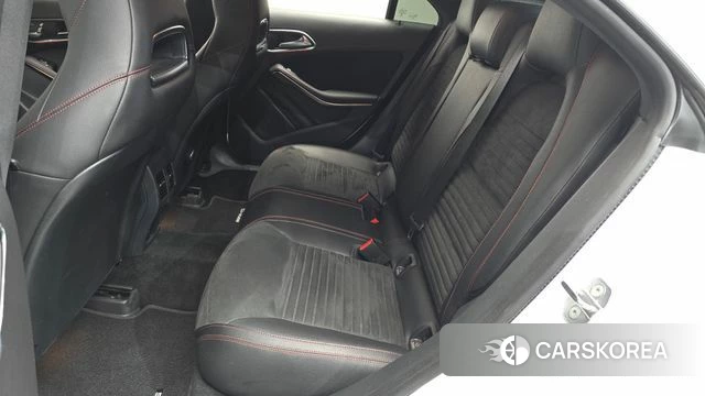 Mercedes-Benz CLA-Class C117 2018 Белый из Кореи, фото 2