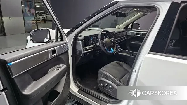 Hyundai Santa Fe (MX5) 2023 Белый из Кореи, фото 2