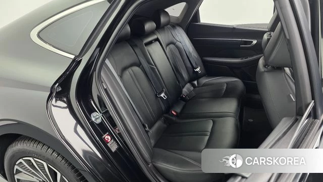 Hyundai Sonata Hybrid (DN8) 2022 Черный из Кореи, фото 2