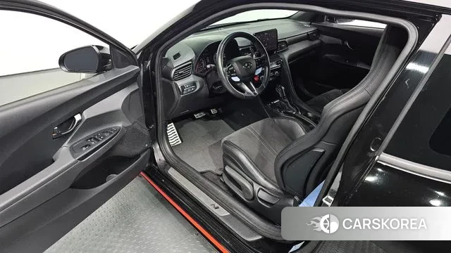 Hyundai Veloster (JS) 2021 Черный из Кореи, фото 2