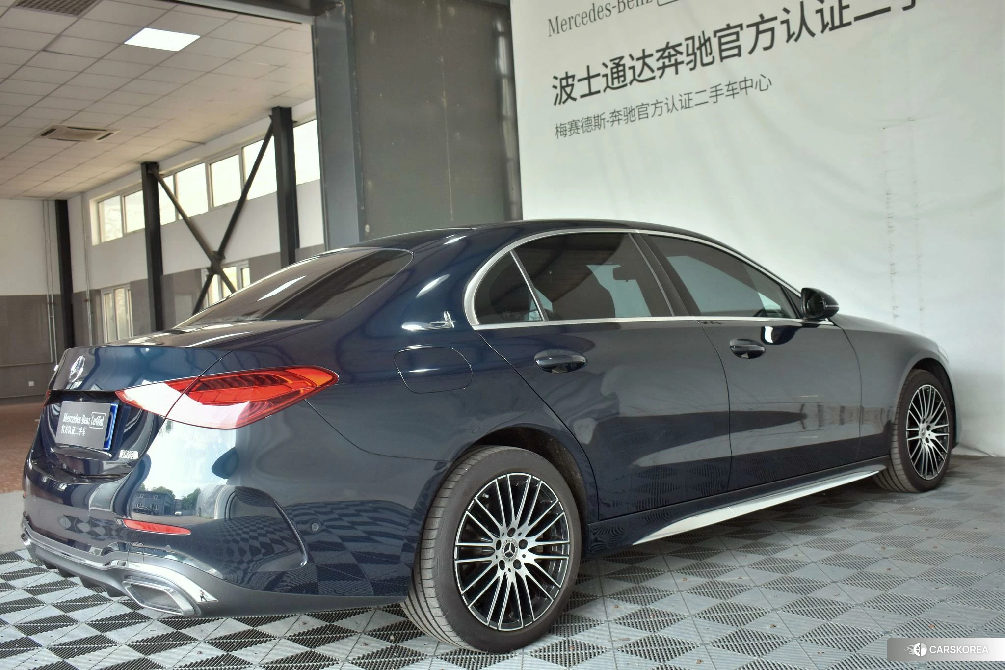Mercedes-Benz Class C 2023 Зеленый из Китая, фото 2