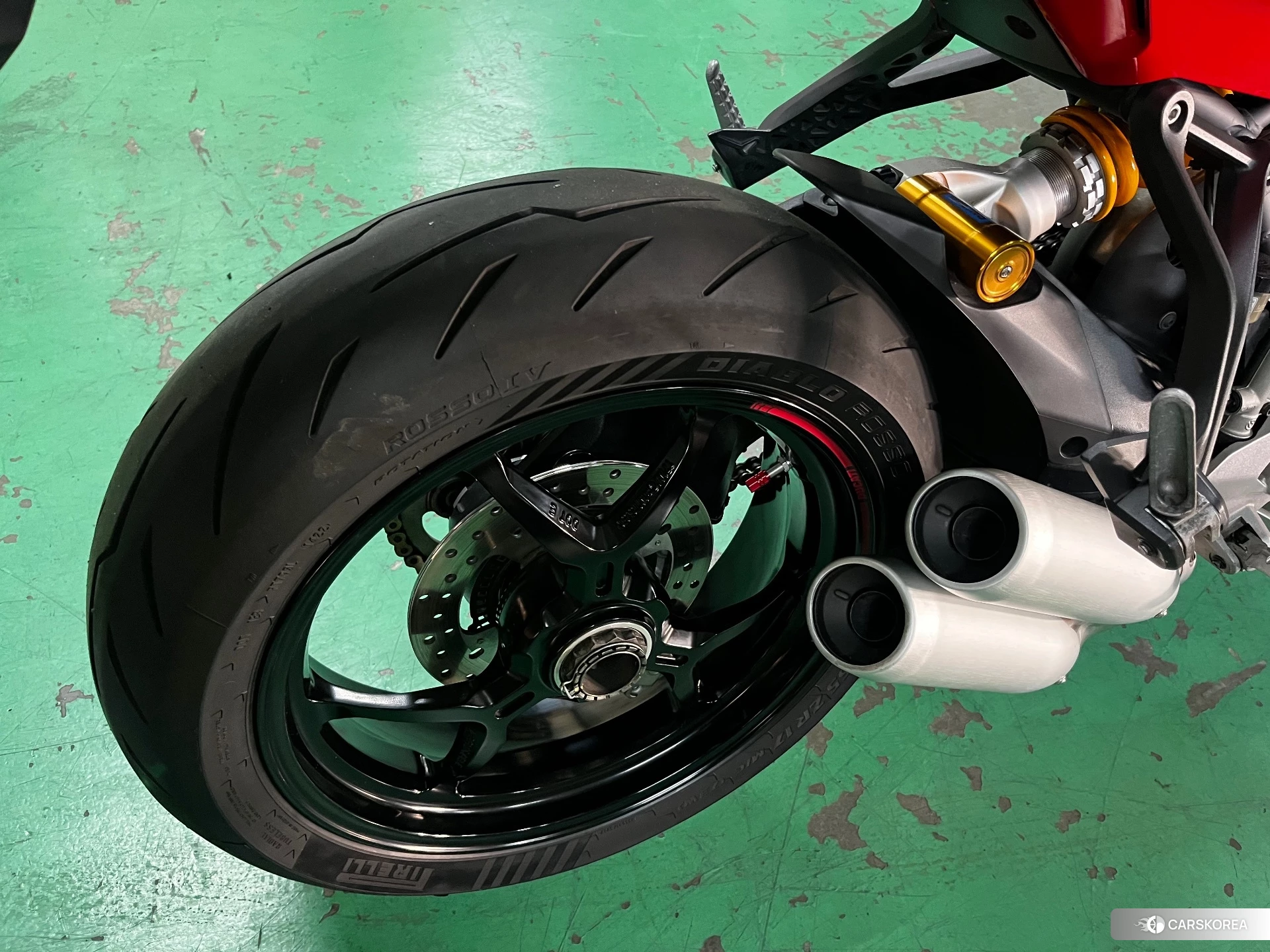 Ducati SUPERSPORT S 2018 из Японии, фото 4