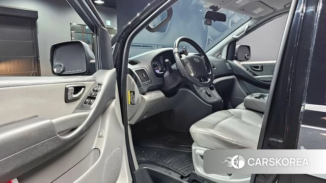 Hyundai The New Grand Starex 2020 Черный из Кореи, фото 2