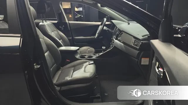 Kia Niro 2018 Синий из Кореи, фото 2