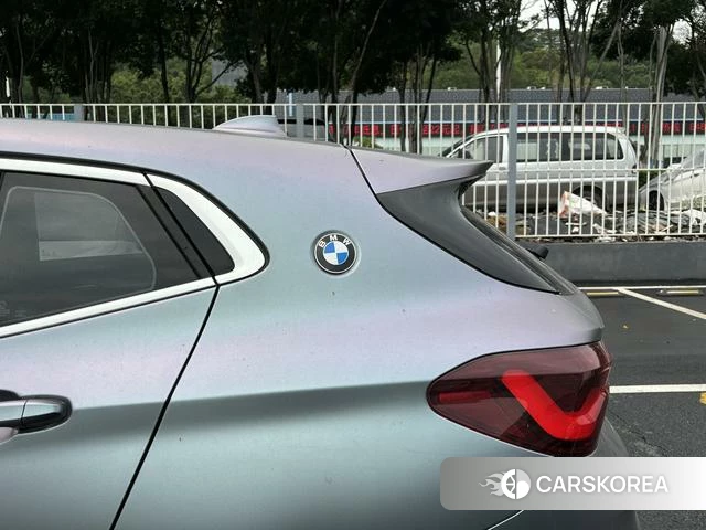 BMW X2 2022 Серебристо-серый из Китая, фото 2