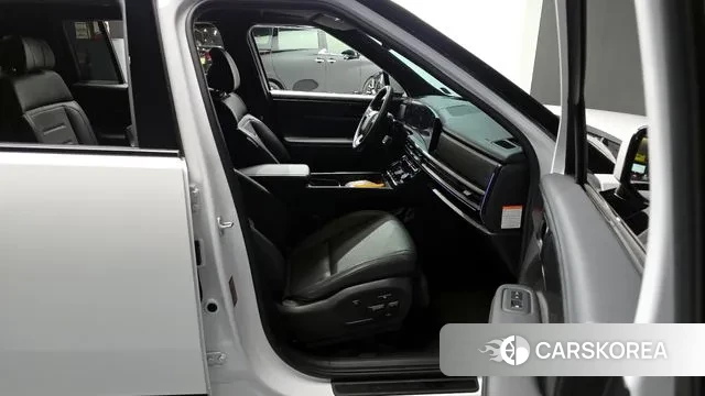 Hyundai Santa Fe (MX5) 2024 Белый из Кореи, фото 2