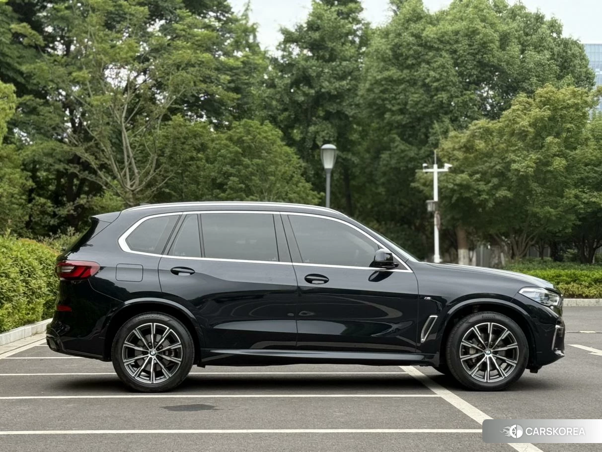 BMW X5 2022 Черный из Китая, фото 2