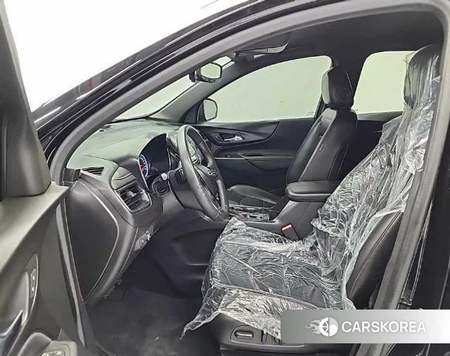 Chevrolet (GM Daewoo) The New Equinox 2022 Черный из Кореи, фото 2