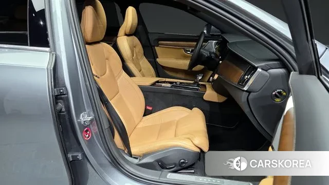 Volvo S90 2019 Серый из Кореи, фото 2