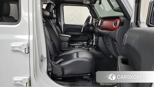 Jeep Wrangler (JL) 2018 Белый из Кореи, фото 2