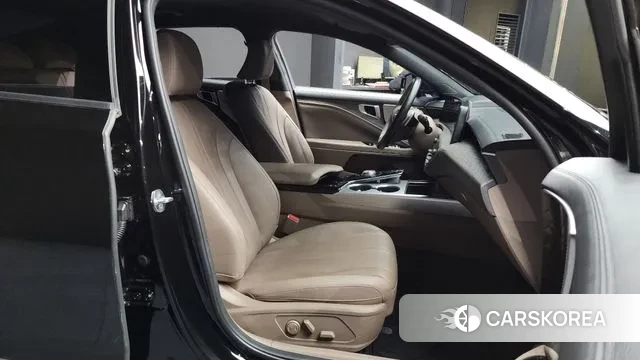 Kia K8 2022 Черный из Кореи, фото 2