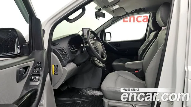 Hyundai The New Grand Starex 2019 Белый из Кореи, фото 2