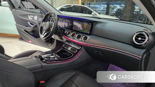 Mercedes-Benz E-Class W213 2020 Черный из Кореи, фото 2